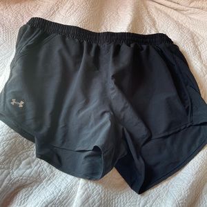 NWOT Under Armour shorts
